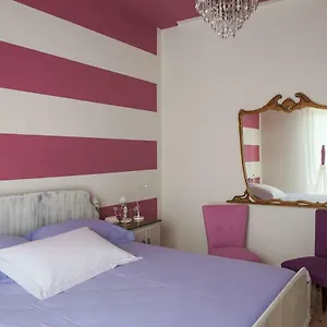 Celeste's House Ferienhaus Rivoltella del Garda